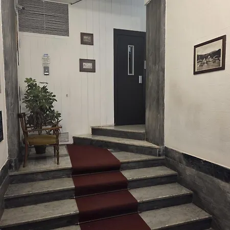 La Giostra Del Massimo Apartament
